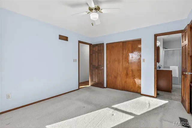 $305,000 | 2950 Stone House Road, De Soto, MO 63020