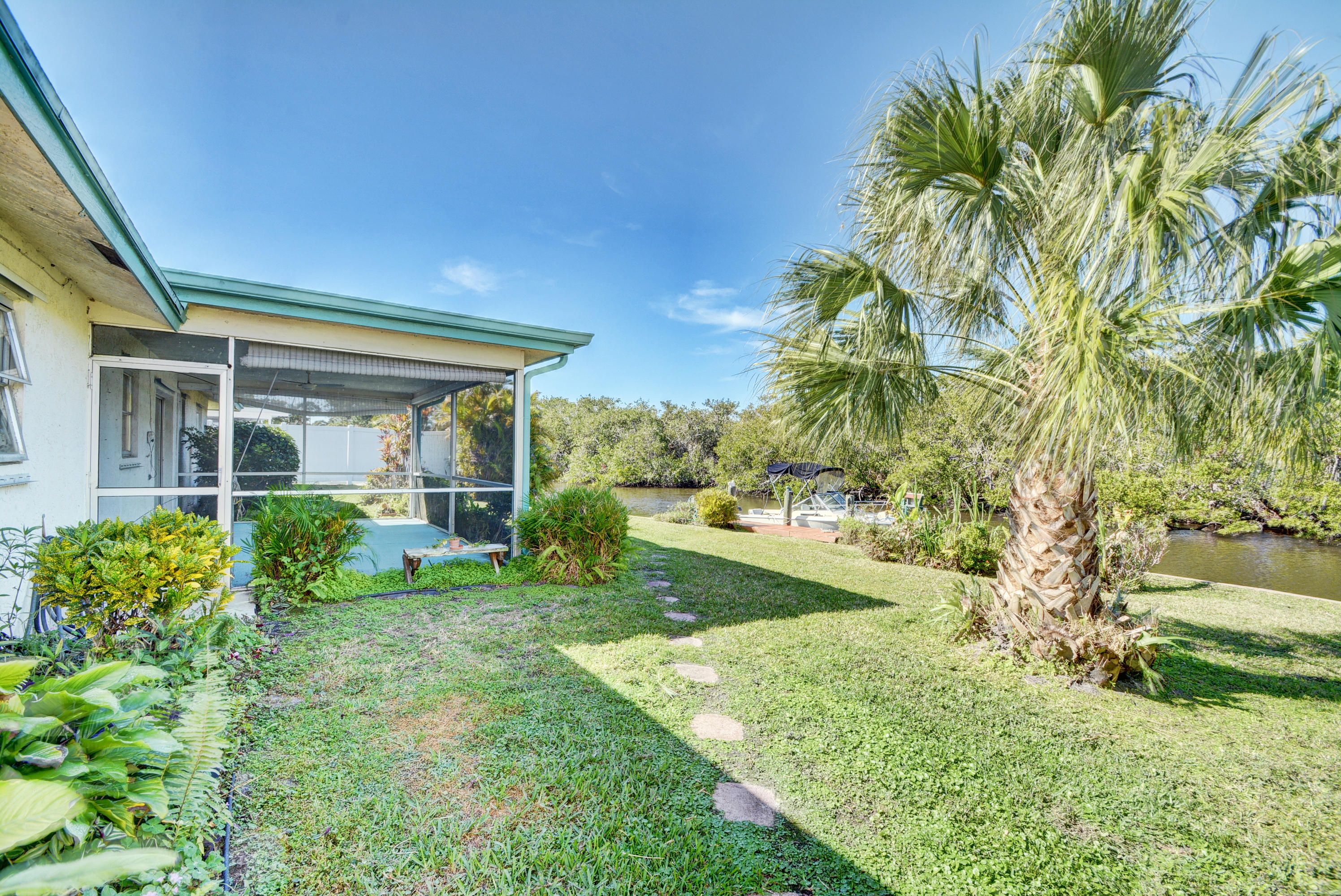 785 Southwest Salerno Road Stuart, FL 34997 - Photo 35 of 51 Side/back