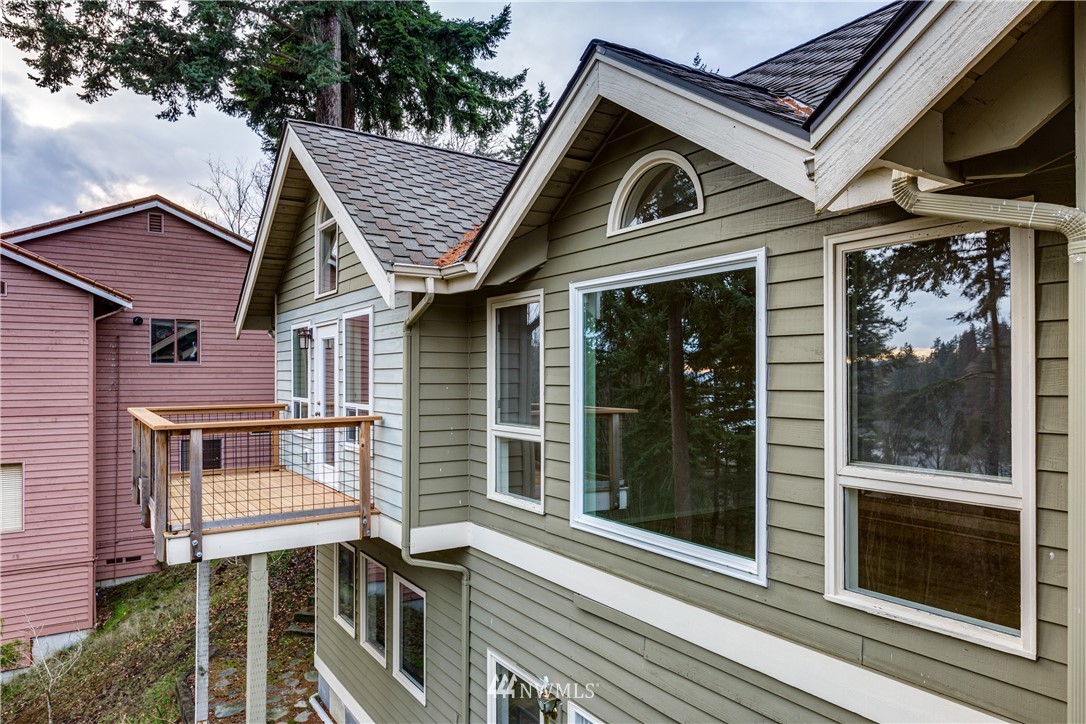 208 Sea Pines Road Bellingham, WA 98229 - Photo 12 of 34 a view of a house with a porch