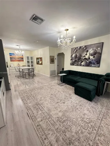 $5,900 | 1935 Arthur Street, Hollywood, FL 33020