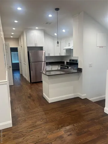 $4,500 | 147-24 224th Street, Unit SECOND | Brookville