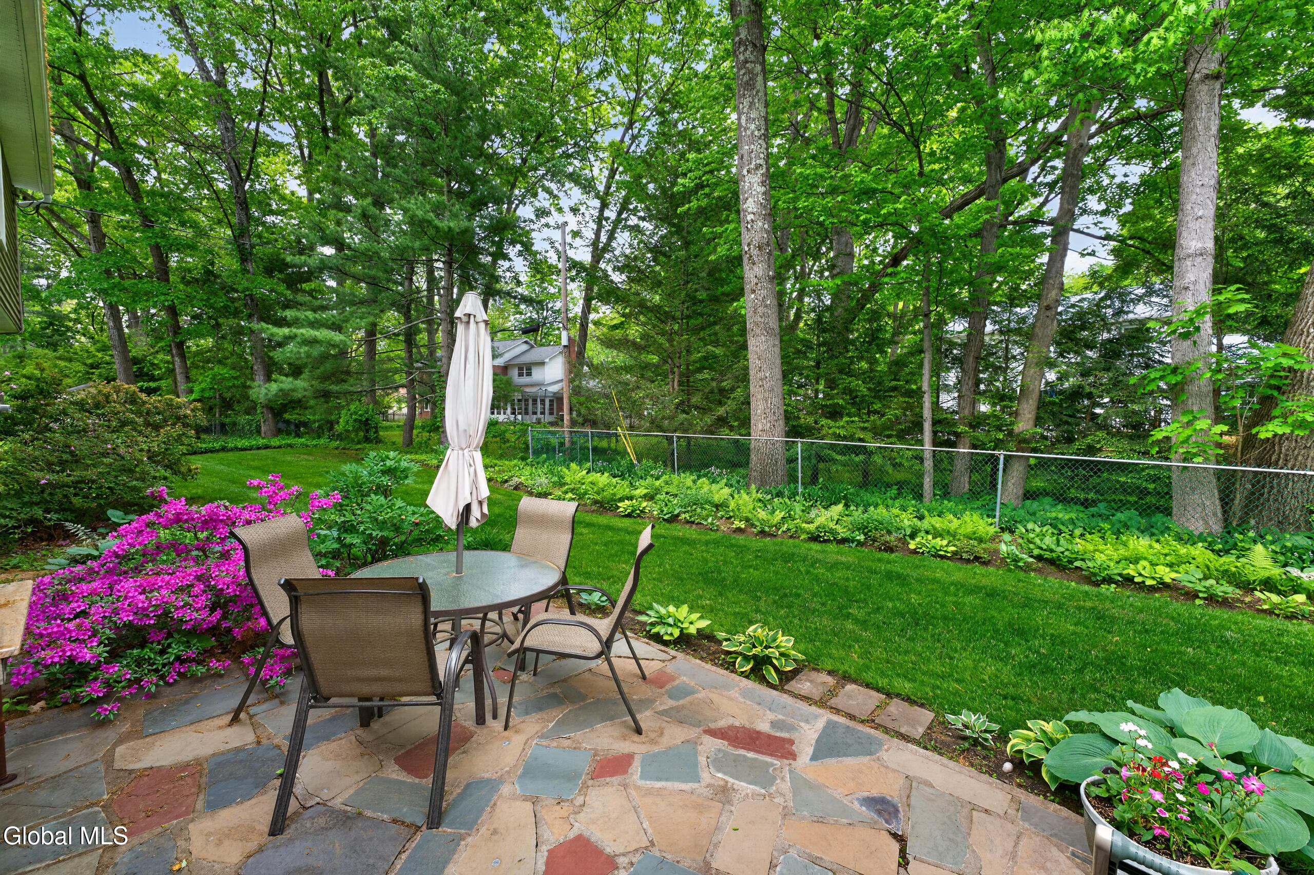 36 Carriage Road Bethlehem, NY 12054 - Photo 45 of 49 Yard 1