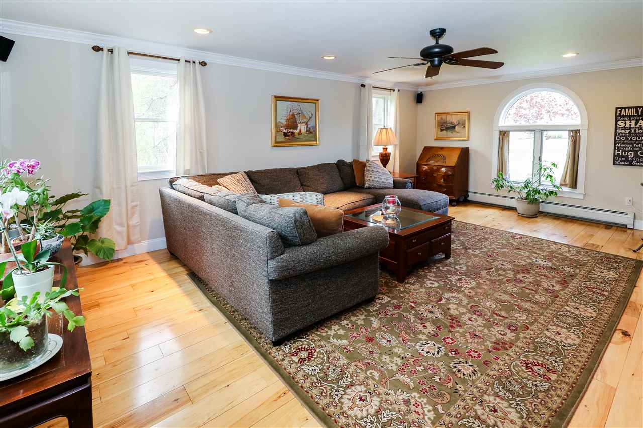 3 Smith Farm Stratham, NH 03885 - Photo 13 of 39