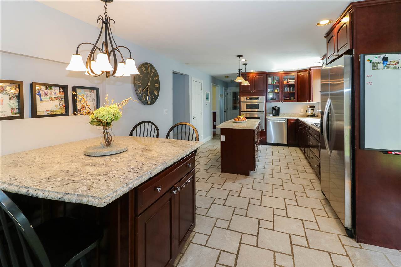 3 Smith Farm Stratham, NH 03885 - Photo 17 of 39