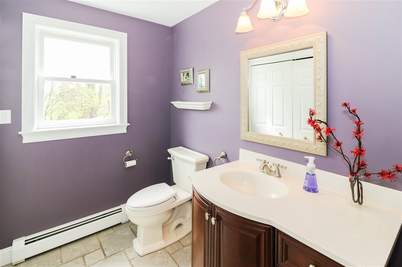 3 Smith Farm Stratham, NH 03885 - Photo 19 of 39