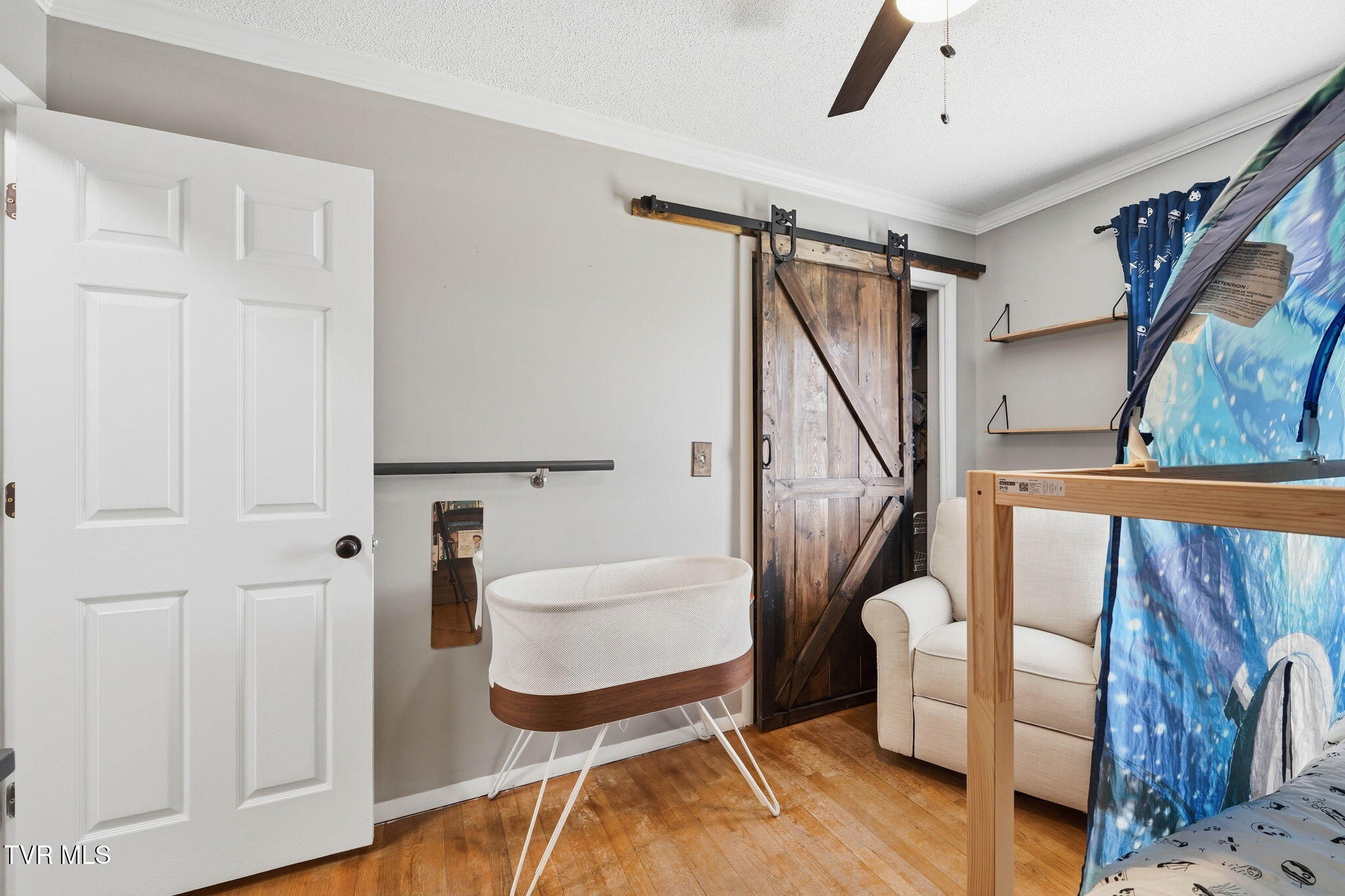 900 Huffine Road Johnson City, TN 37604 - Photo 11 of 26 10-web-or-mls-900 Huffine Rd-18