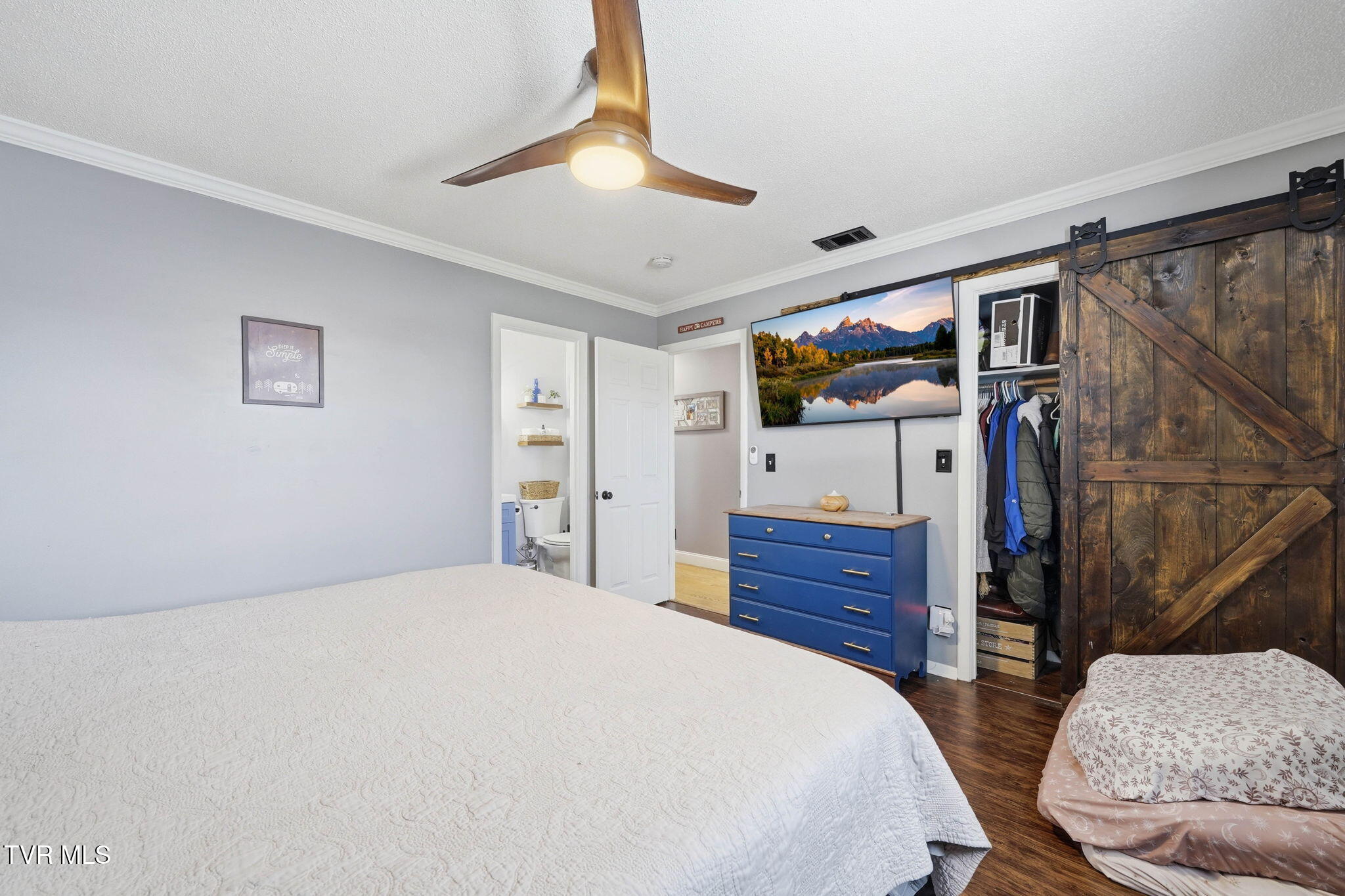 900 Huffine Road Johnson City, TN 37604 - Photo 5 of 26 4-web-or-mls-900 Huffine Rd-12