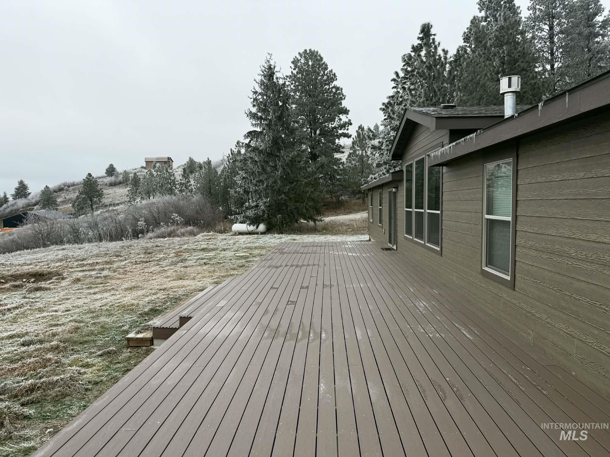 19378 Homestead Loop Lewiston, ID 83501 - Photo 30 of 42 View of deck