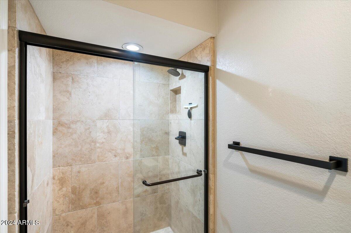 25515 Forest Road, Unit 2 Rio Verde, AZ 85263 - Photo 10 of 17 15-67686590