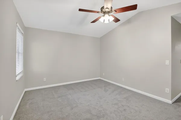 $3,750 | 7524 Northwest 1st Place, Plantation, FL 33317