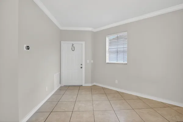 $3,750 | 7524 Northwest 1st Place, Plantation, FL 33317