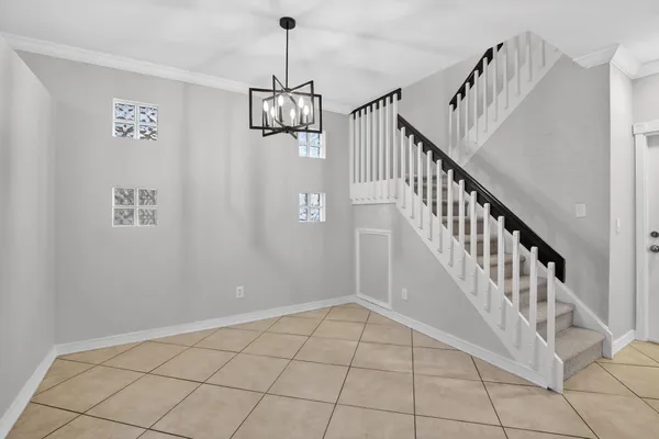$3,750 | 7524 Northwest 1st Place, Plantation, FL 33317