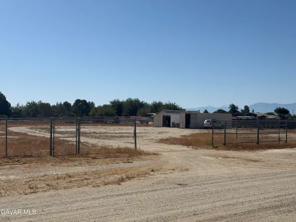 $85,000 | Cor Kettering Street East, Lancaster, CA 93535