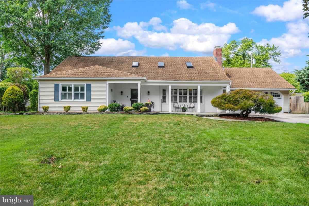 12127 Long Ridge Lane Bowie, MD 20715 - Photo 1 of 46 Beautifully re-imagined Country Clubber!
