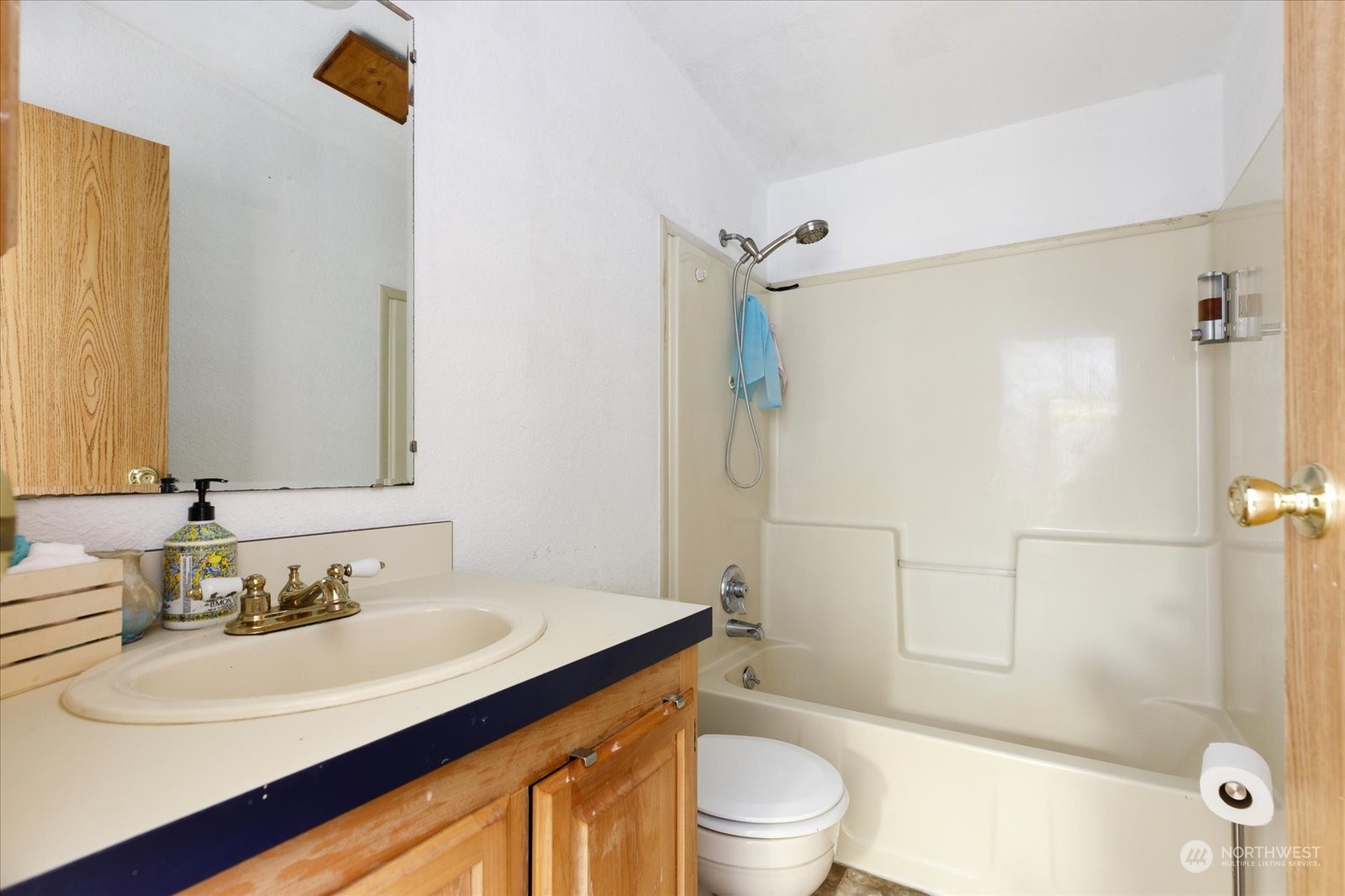 2520 Busby Road Oak Harbor, WA 98277 - Photo 21 of 35 Gallery Image 21