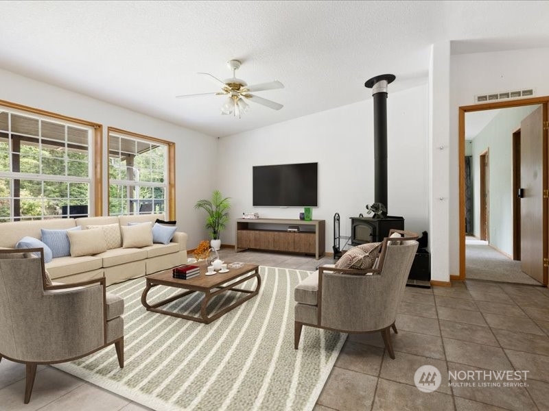 2520 Busby Road Oak Harbor, WA 98277 - Photo 7 of 35 Gallery Image 7