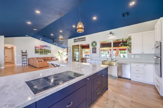 $1,850,000 | 5215 North Riley Street, Las Vegas, NV 89149