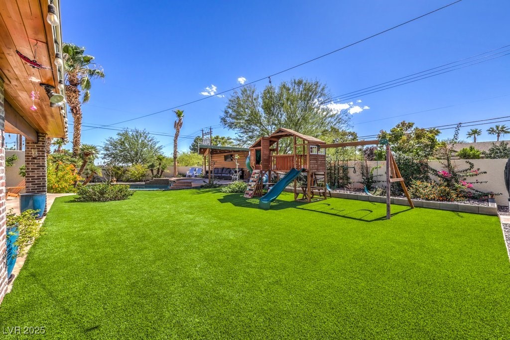 5215 North Riley Street Las Vegas, NV 89149 - Photo 37 of 75