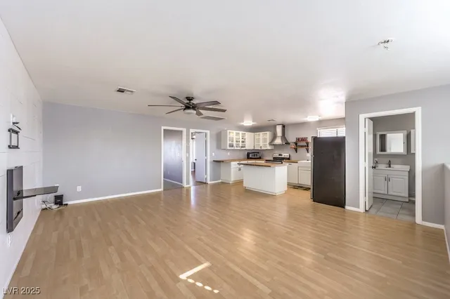 $1,850,000 | 5215 North Riley Street, Las Vegas, NV 89149