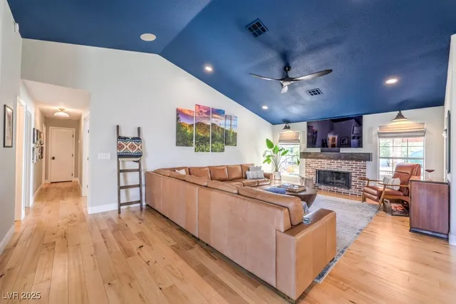 $1,850,000 | 5215 North Riley Street, Las Vegas, NV 89149