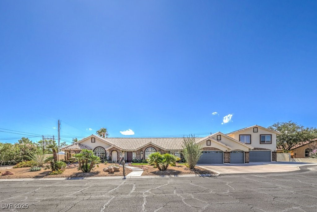 5215 North Riley Street Las Vegas, NV 89149 - Photo 68 of 75