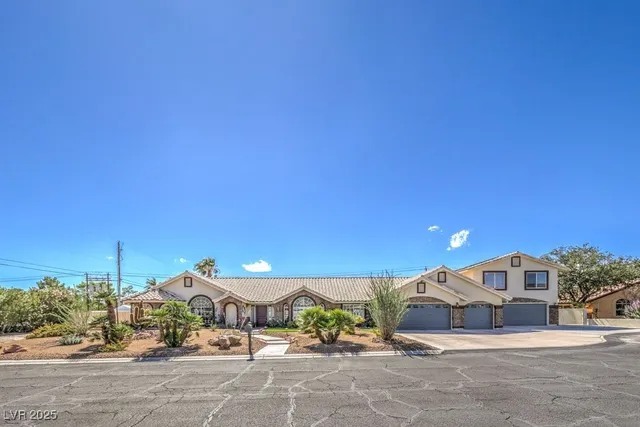 $1,850,000 | 5215 North Riley Street, Las Vegas, NV 89149