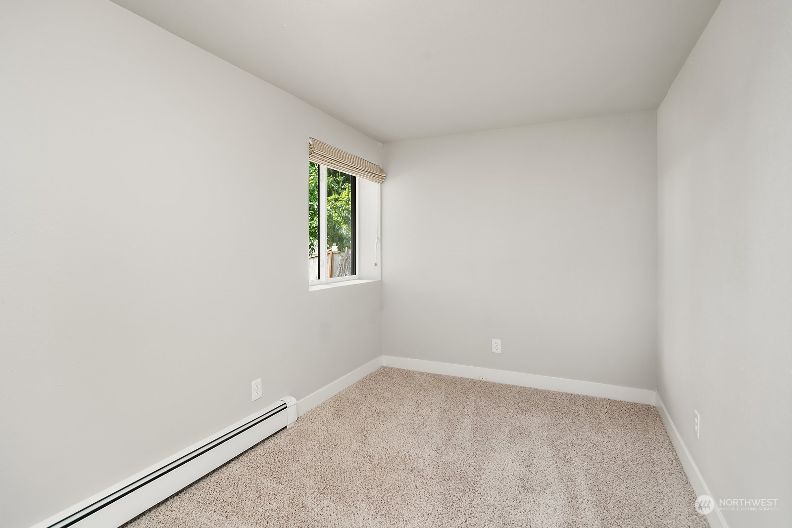 6523 Southeast 4th Place Renton, WA 98059 - Photo 28 of 36