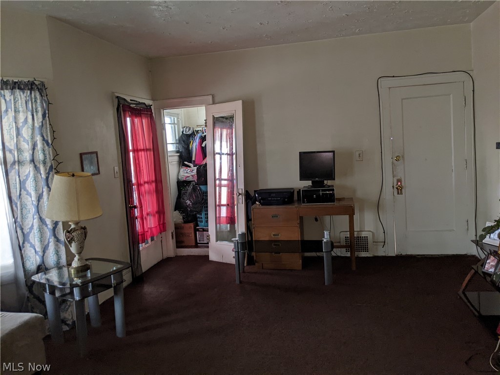 891 Eddy Road Cleveland, OH 44108 - Photo 7 of 16 Gallery Image 7