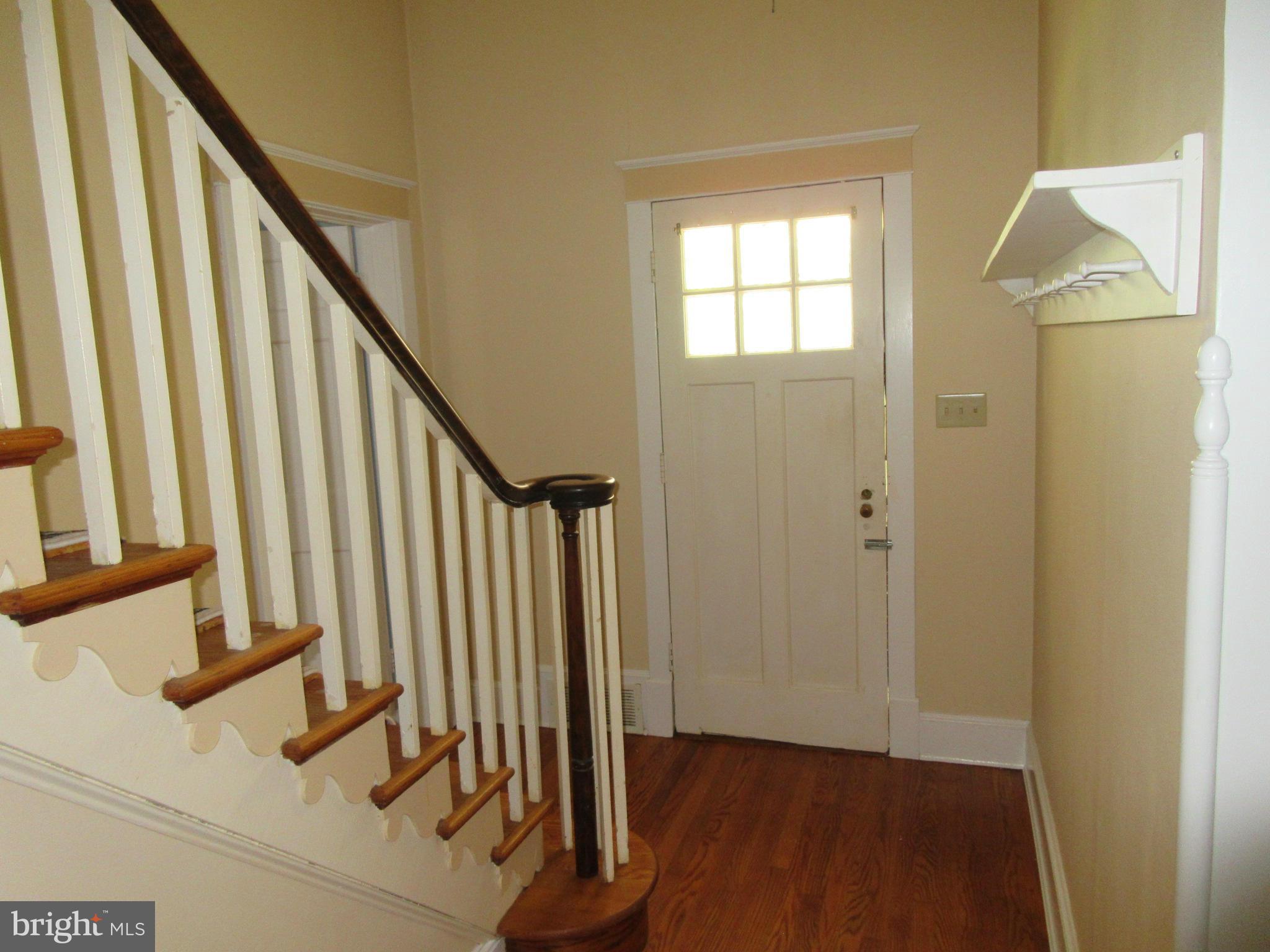 19404 Aquasco Road Aquasco, MD 20608 - Photo 2 of 16 Interior (General)
