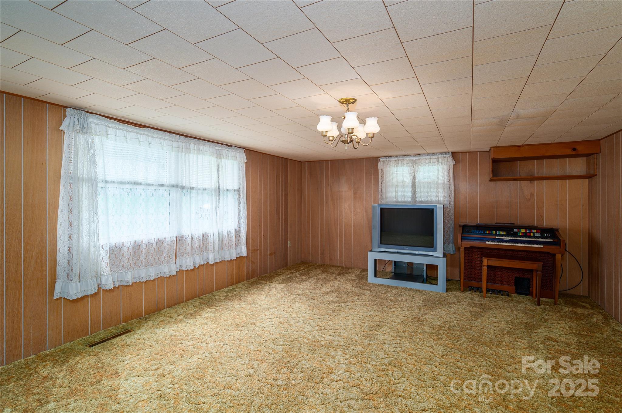 2320 Claremont Road Newton, NC 28658 - Photo 12 of 30