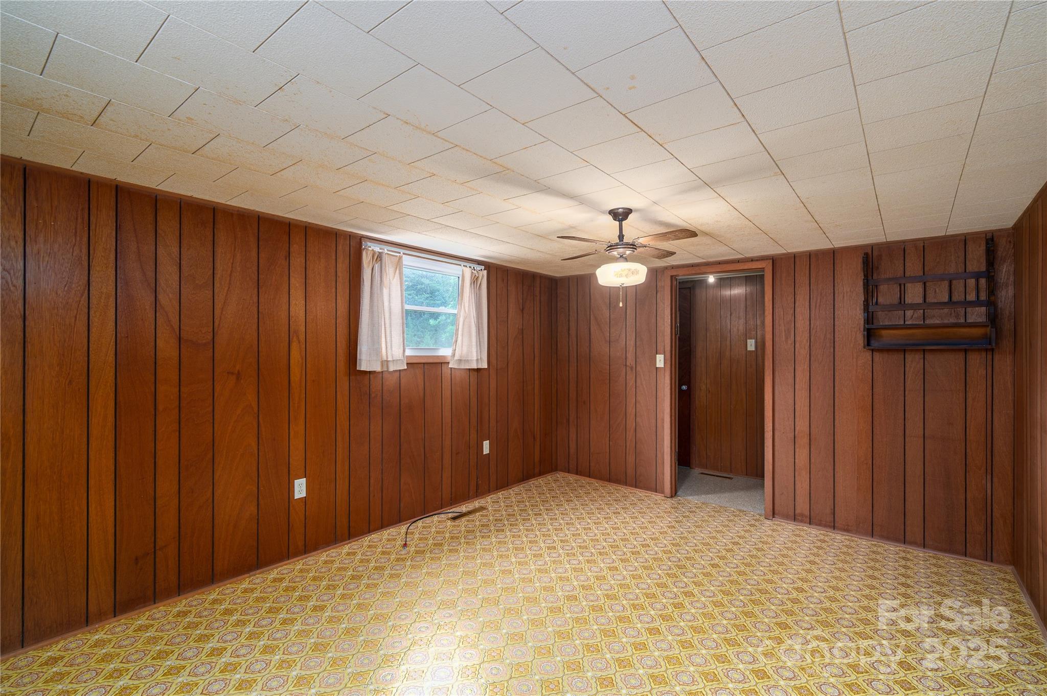 2320 Claremont Road Newton, NC 28658 - Photo 14 of 30