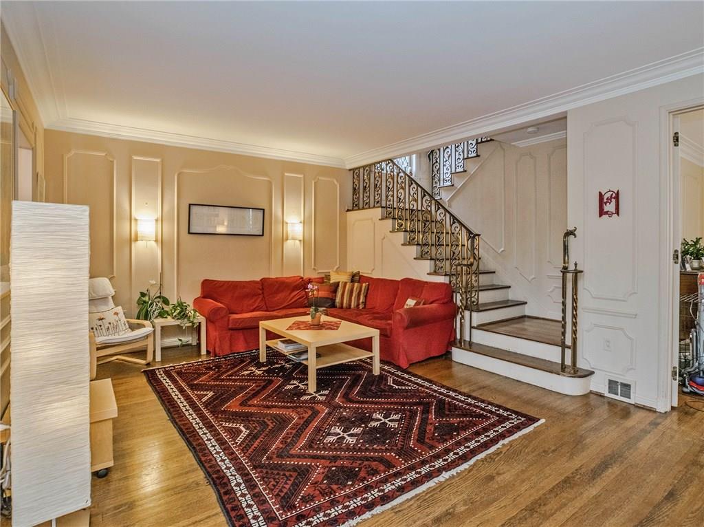 1240 Murdoch Road Pittsburgh, PA 15217 - Photo 2 of 25 Gallery Image 2