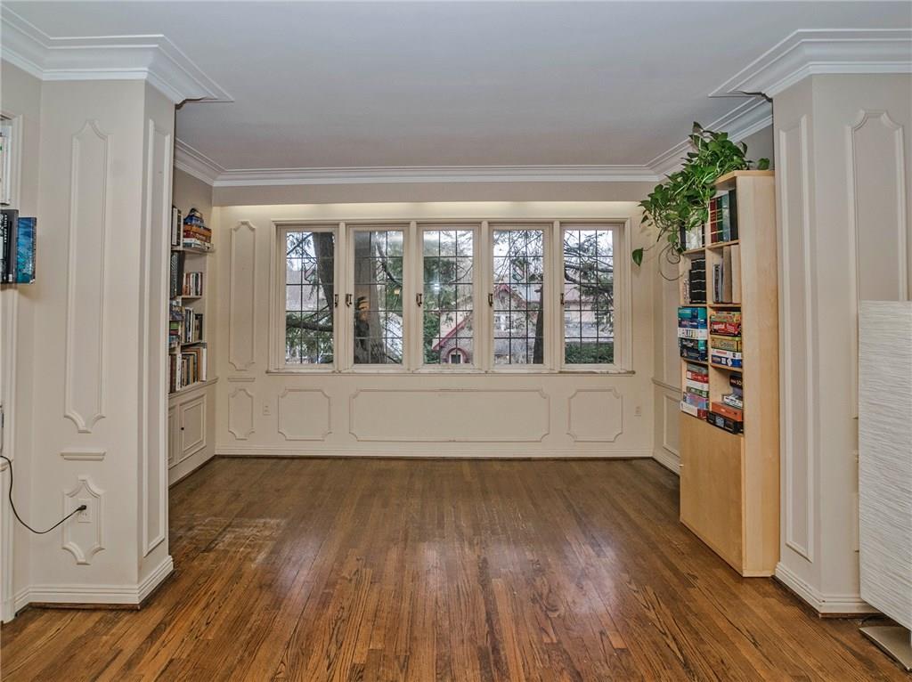 1240 Murdoch Road Pittsburgh, PA 15217 - Photo 6 of 25 Gallery Image 6
