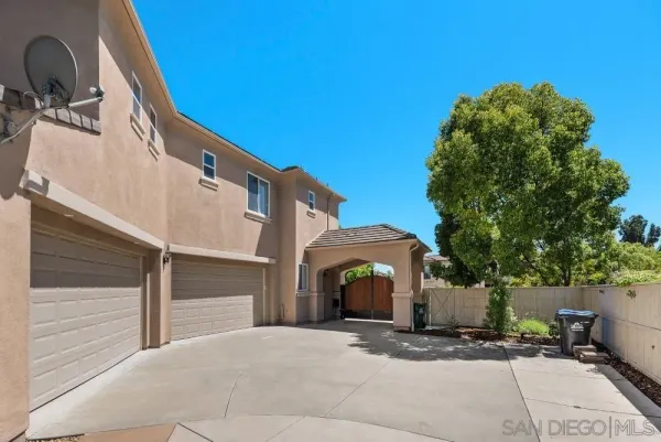 $9,988 | 9230 Island Pine Way, San Diego, CA 92127