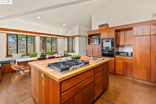 $2,350,000 | 25 Dartmouth Drive, Berkeley, CA 94705