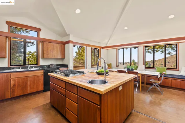 $2,350,000 | 25 Dartmouth Drive, Berkeley, CA 94705
