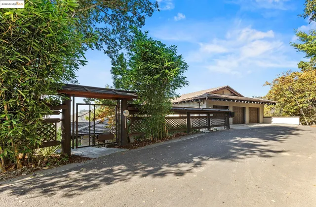 $2,350,000 | 25 Dartmouth Drive, Berkeley, CA 94705