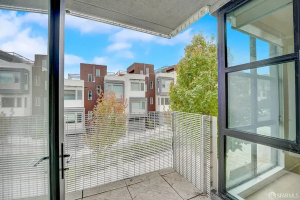 $4,000 | 451 Donahue Street, Unit 304, San Francisco, CA 94124
