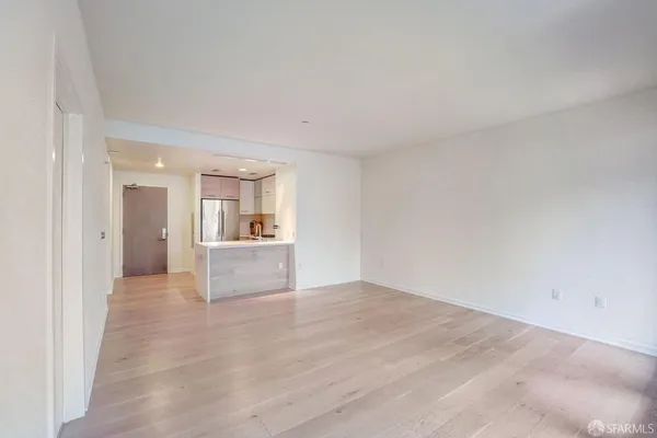 $4,000 | 451 Donahue Street, Unit 304, San Francisco, CA 94124