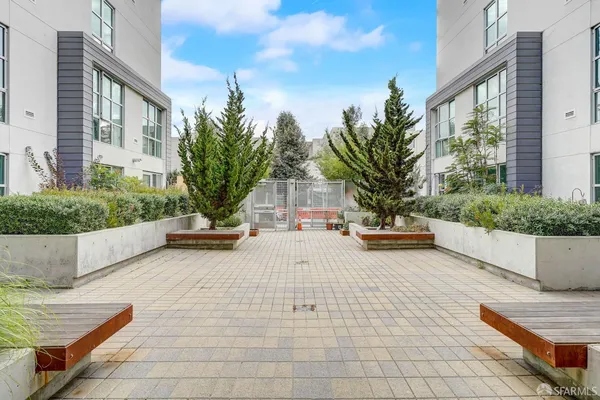 $4,000 | 451 Donahue Street, Unit 304, San Francisco, CA 94124
