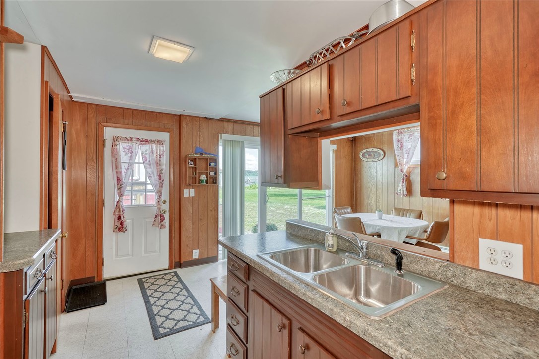 2189 Lake Road Seneca Falls, NY 13148 - Photo 20 of 45