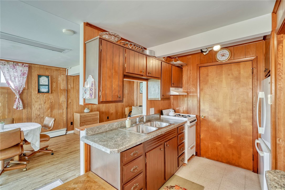 2189 Lake Road Seneca Falls, NY 13148 - Photo 21 of 45