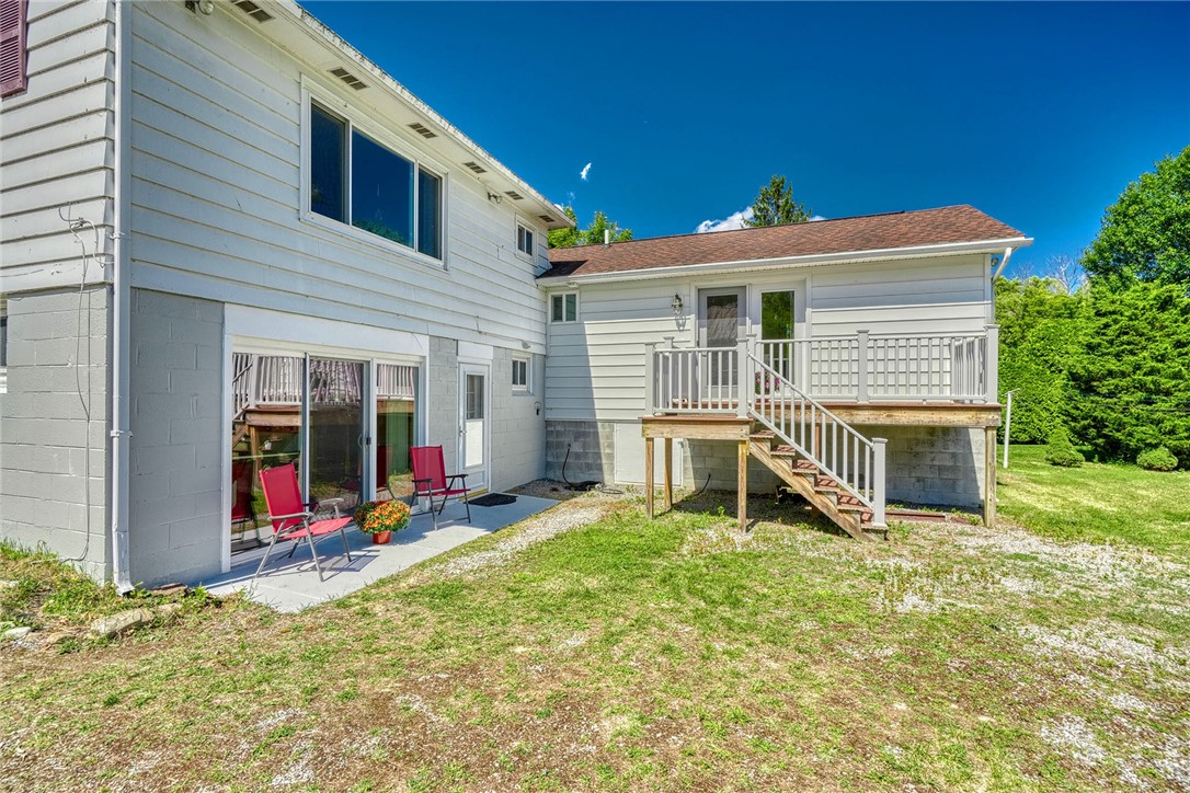 2189 Lake Road Seneca Falls, NY 13148 - Photo 3 of 45