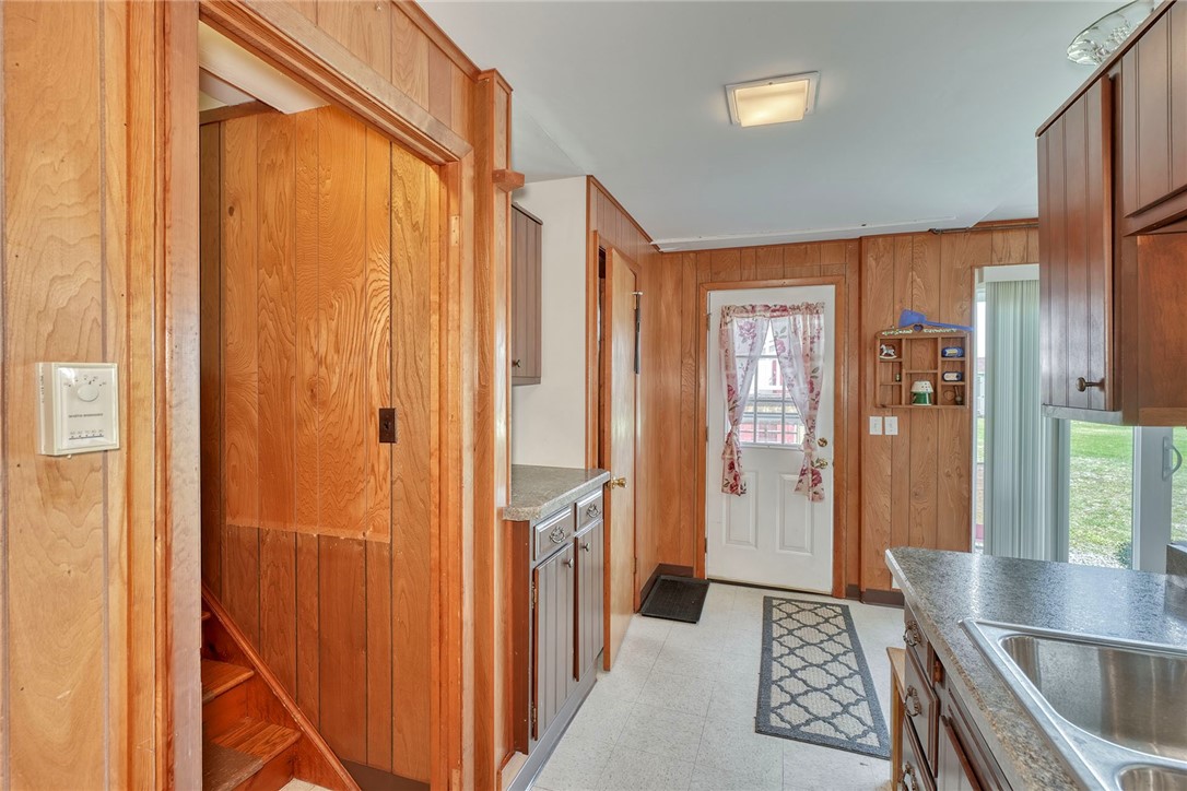 2189 Lake Road Seneca Falls, NY 13148 - Photo 33 of 45