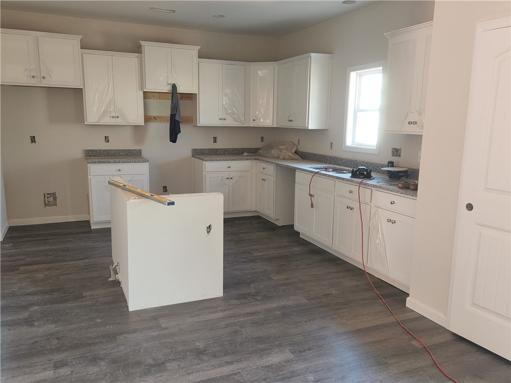 321 Alameda Lane Pendleton, SC 29670 - Photo 4 of 42