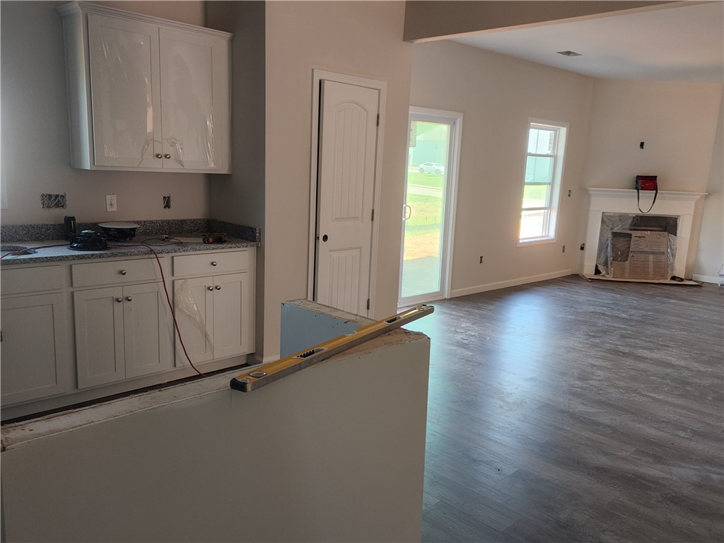 321 Alameda Lane Pendleton, SC 29670 - Photo 5 of 42