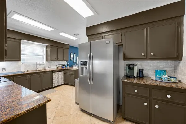 $799,000 | 536 Wildewood Drive, Chandler, TX 75758