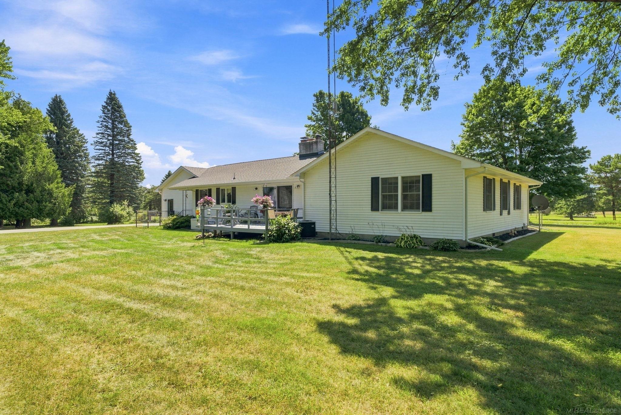 6335 Townsend Road Applegate, MI 48401 - Photo 7 of 74 Gallery Image 7
