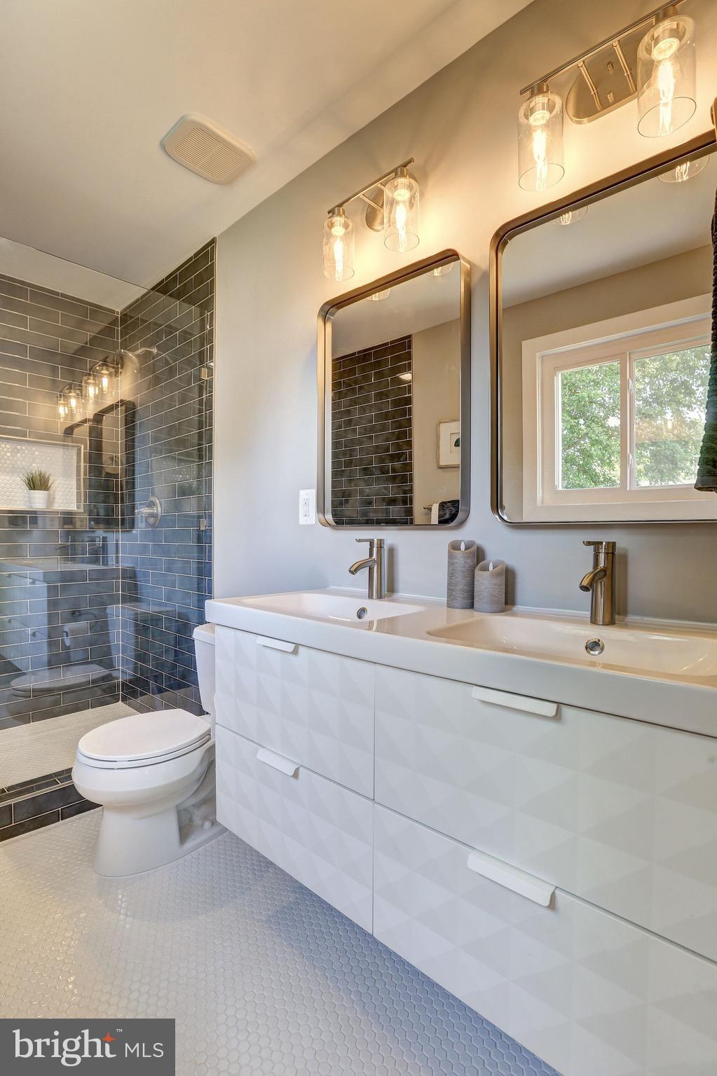 10111 Capitol View Avenue Silver Spring, MD 20910 - Photo 26 of 47 Gallery Image 26