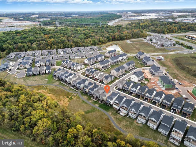 $1,228,000 | 43221 Greeley Square, Ashburn, VA 20148